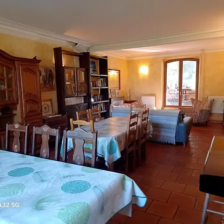 Сasa de vacaciones Grand De Groupe Lanouaille